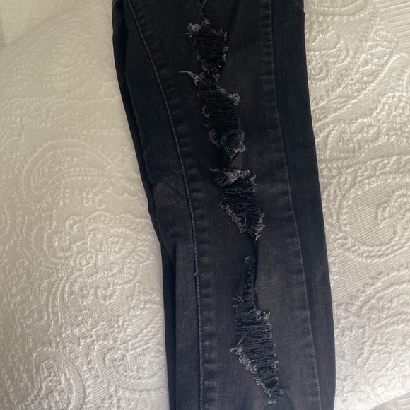 Black skinny ripped jeans - Picture 4 of 4